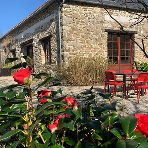 https://gte-de-kerdrein-en-campagne-proche-de-la-mer.inbrittany.com